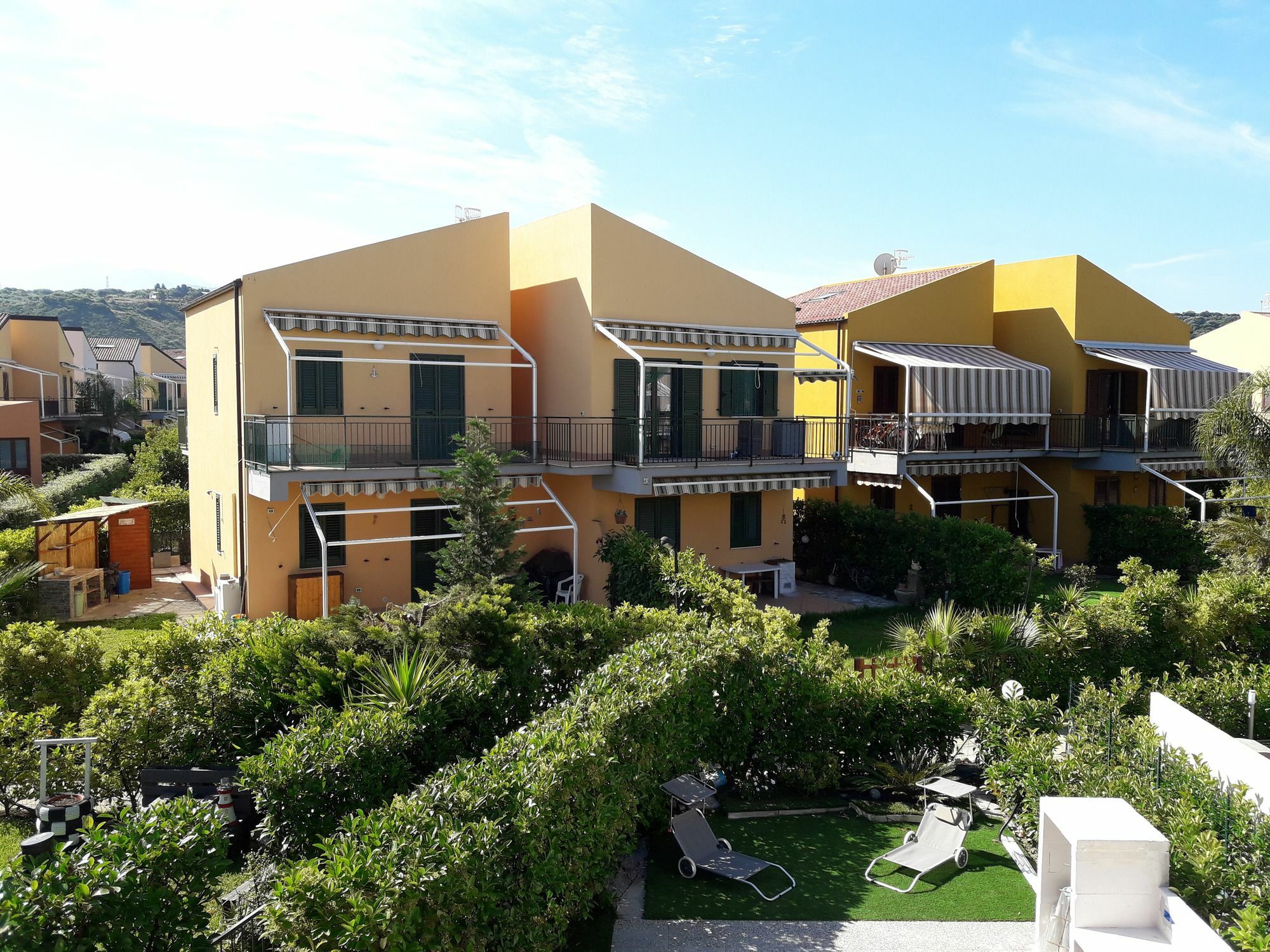 Villa Scenique Campofelice Di Roccella Eksteriør billede
